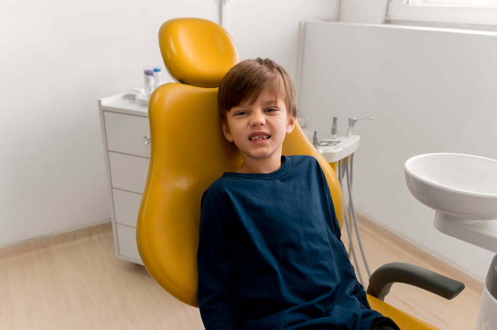 Niño en el dentista